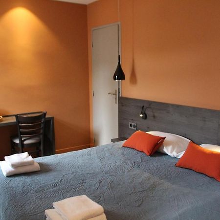 Hotel Le Pont Neuf Сент-Африк Экстерьер фото